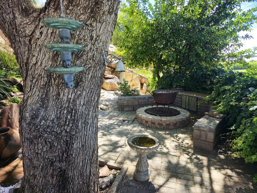 Commercial Property for Sale in Rooikopeiland Northern Cape